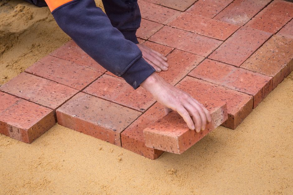 asphalt paving contractor