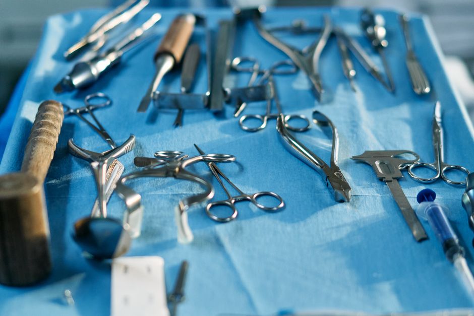 surgical instrument supplier