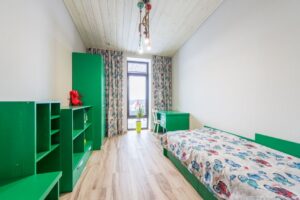kids furniture store